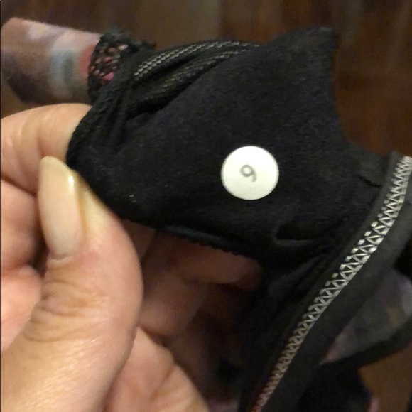 Lululemon Floral Printed Bra - Picture 4 of 5